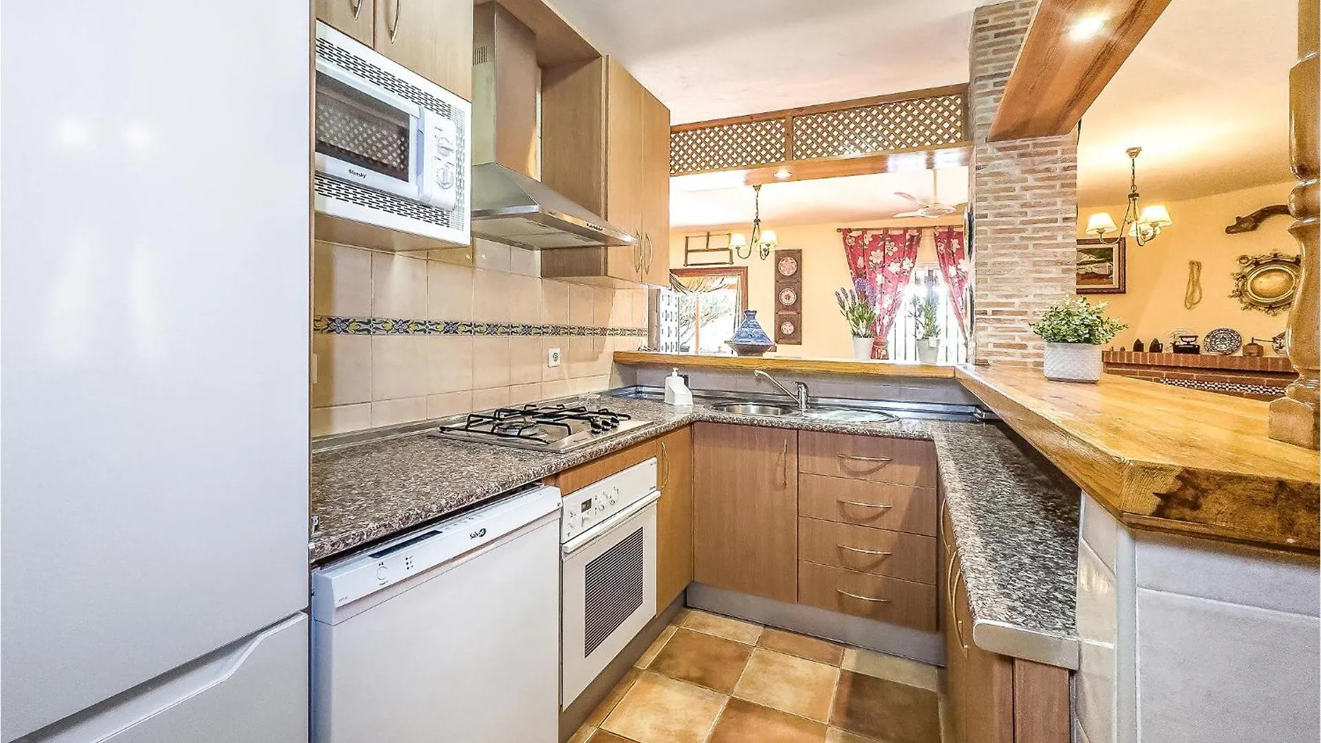 2 Bedroom Amazing Home In Mijas Spain